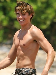 Zac Efron by Male Stars image #5