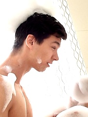 BUBBLE BATH BLISS: With Jerome Exupery and Johnny Bloom by BelAmi Online image #8