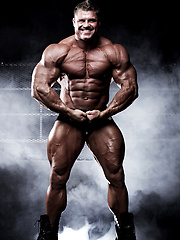 Big muscle man David Riley