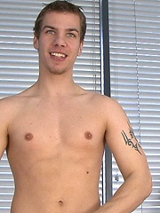 When Paul W first applied to model 2 years ago I was simply blown over by his pics. Straight, toned and pretty well hung, I knew this hot fella would be popular...