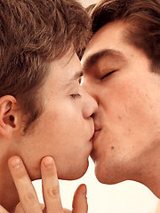 Sammy Poulain & Helmut Huxley