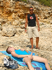 Latino fuck at the beach