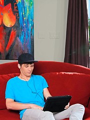 Cute twink gets his ass-hole stretched & pumped to the max!