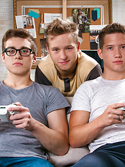Gamer Threesome