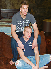 Hayden Wolfe Fucks Gage Preston