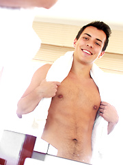 Young And Hung - David Plaza, Vincent James