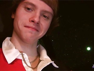 Sporty Twink Lewis Sucked Off - Lewis Taylor