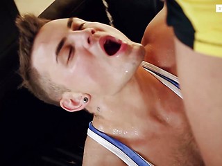 Hot Flip-Flopping Fuckers Enjoy A Flood Of Piss &amp; Creamy Spunk!