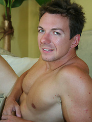 Ivan shows his ripped body by ManAvenue image #6