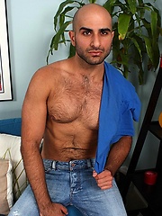 Hairy mature hunk Alex Slater by Men Over 30 image #8