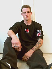 Hot amateur Dan jacking off by Nextdoor Male image #4