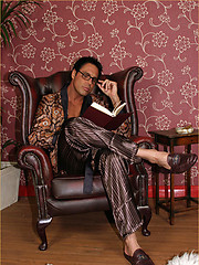 Marcello can\\\\\\\'t help but wank his hard dick before going to bed by With Marcello image #5