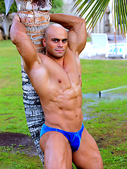 Bald pro bodybuilder Lukas Osladil by Muscle Gallery image #6