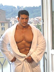 Tarek posing outdoors by Muscle Gallery image #8