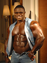 Sean Jones by Muscle Gallery image #6