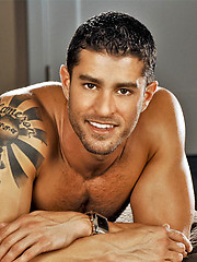 Cody posing naked by Cody Cummings image #6