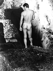 Hot hunk posing naked by Colt Studio image #7