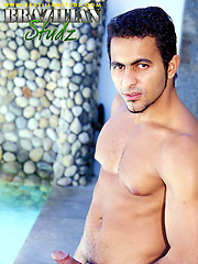 Antonio Bellus naked outdoors by Brazilian Studz image #7