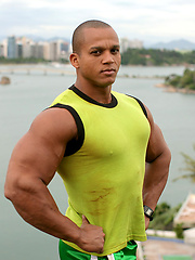 Bald latin muscle man Felipe Gigante by Power Men image #8