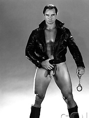 Muscle man Leo Hooks naked by Colt Studio image #6