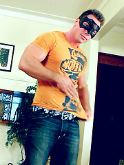 Muscle stud Austin gets naked by Maskurbate image #7