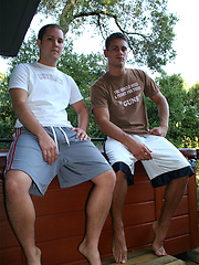 Jessie Cox and Phoenix suck off by Nextdoor Buddies image #4