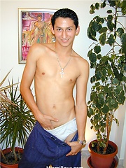 Eric shows off his hot young smooth 18 year old body for us by Miami Boyz image #8