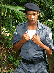 Brazilian cop Bruno Loronha shows his cock by Brazilian Studz image #7