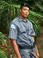 Brazilian cop Bruno Loronha shows his cock by Brazilian Studz image #7
