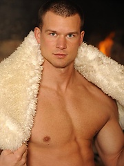 Hot guy posing naked by William Higgins image #5