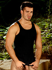 Hot muscle stud Vince F. by Nextdoor Male image #6