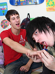 Tyler Bolt seduces his fuck friend Mike into sucking his hot emo cock! by LollipopTwinks image #5