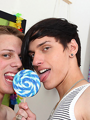 Alternative twinks use both their mouths but only one gets fucked! by LollipopTwinks image #5