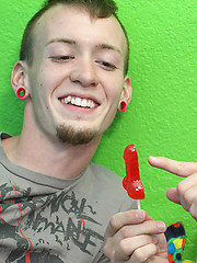 How many licks to get to the centre? by LollipopTwinks image #5