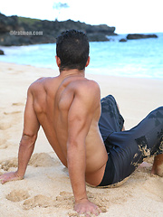 Meet hot jock Dante from Hawaii by Frat Men image #6