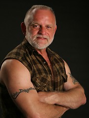 Tom Chesterfield by Pantheon Bear image #6