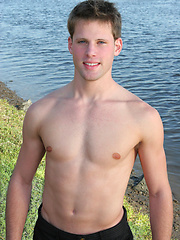 Hot stud Bo jerking off dick by SeanCody image #6