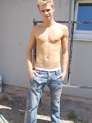 Twink naked outdoors by Czech Boys image #6