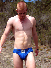 The horny roadtrip with Aussie bottom boy Leon Hardie beating off in the back of the car by Bentley Race image #6