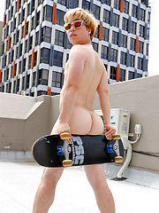 Ryan Kai's nude outdoor shoot and massage by Bentley Race image #5