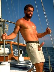 Muscle hunks Erico Ventania by Kristen Bjorn image #5