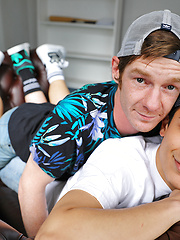 Aussie boy Cody James is hooking up with Andy Samuel by Bentley Race image #11