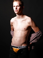 Niels  real dutch blond by Male Model image #8