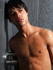 Mat gets wet by Male Model image #7