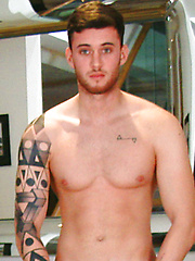 Straight Hunk Carlos by English Lads image #8