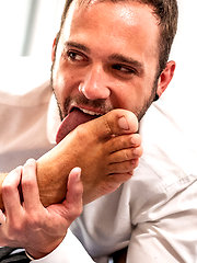 Drake Rogers rides Andrey Vic's fat cock by Lucas Entetainment image #9