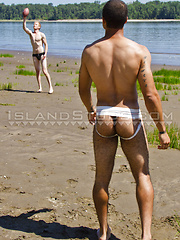 Football Nude #14: First Time Bromance! Beefy Levaughn & Tall 6'4