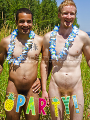 Football Nude #14: First Time Bromance! Beefy Levaughn & Tall 6'4