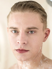 Harley Xavier Solo Session by Helix Studios image #7