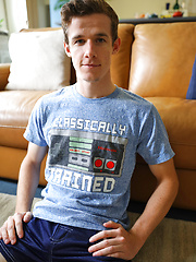 Aussie boy Brad Hunter showing off his thick tool by Bentley Race image #7